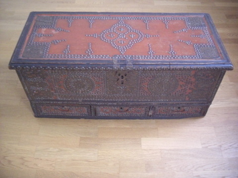 Chinese koffer B42cm x L94cm x H40cm